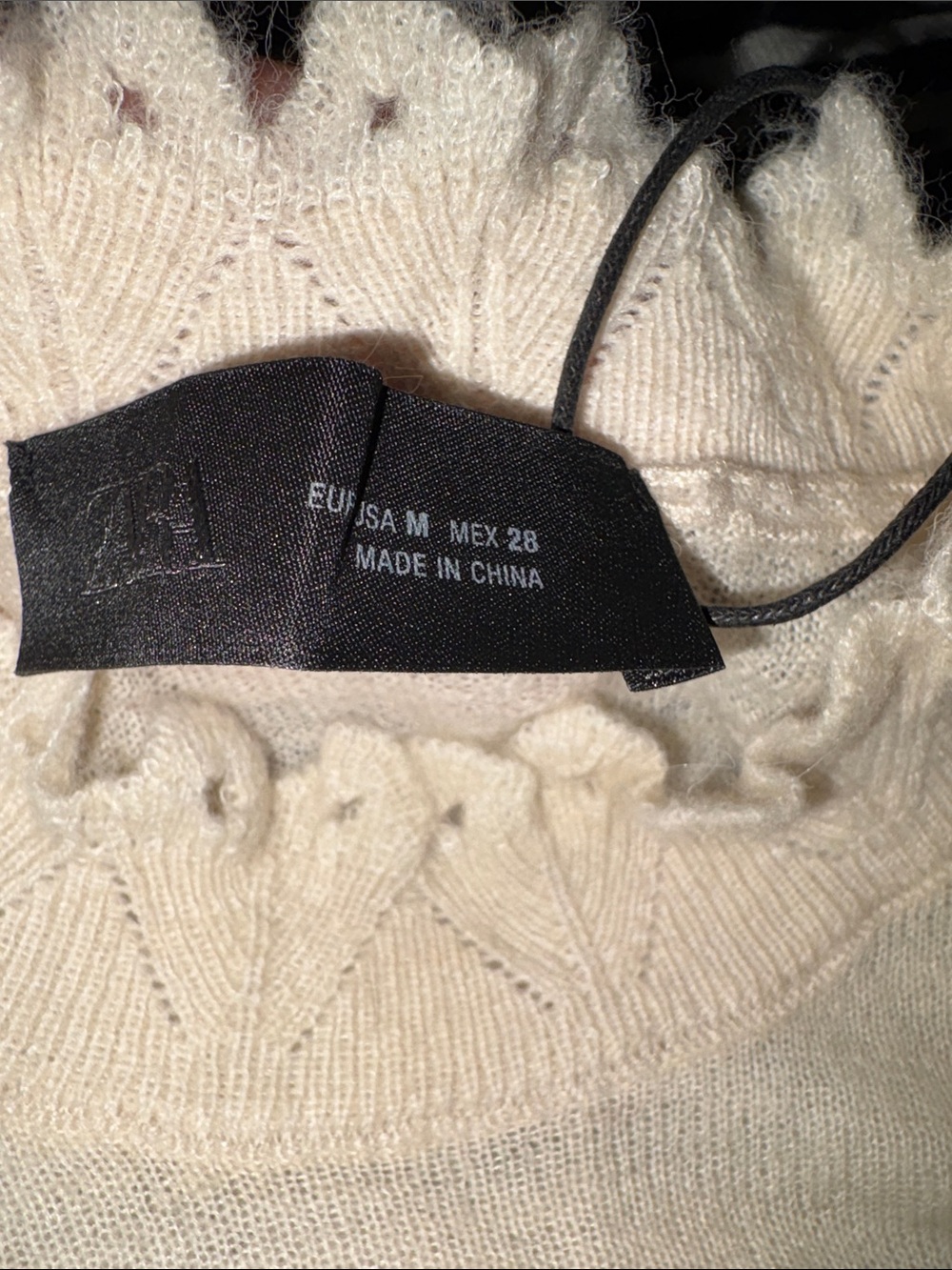 Zara Cream and Navy Striped Short-Sleeve top - Picture 9 of 9